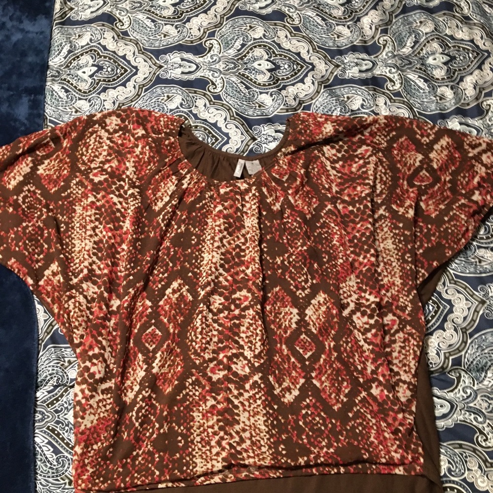 Over Shoulder Blouse - Picture 7 of 8
